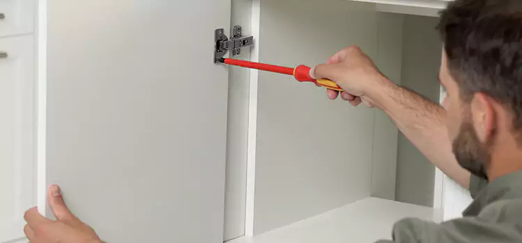 Screen Door Hinge Repair Eden Prairie